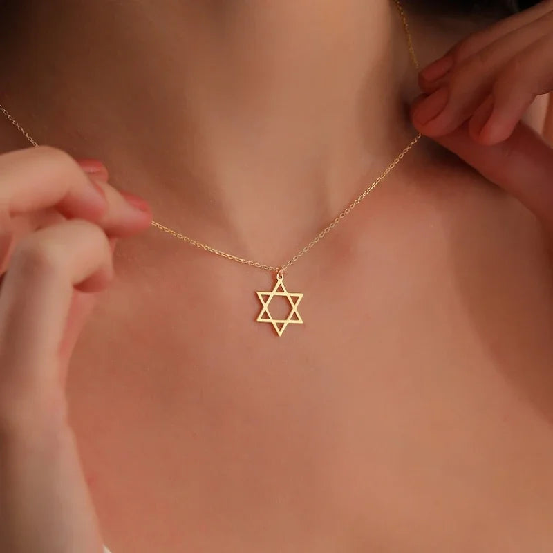 Collier étoile religieuse